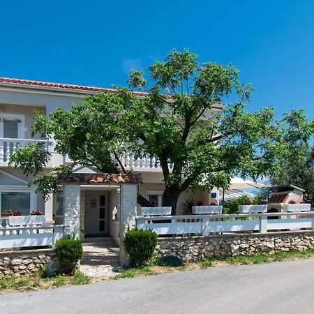 Apartment Ivan Vrsi Exterior photo