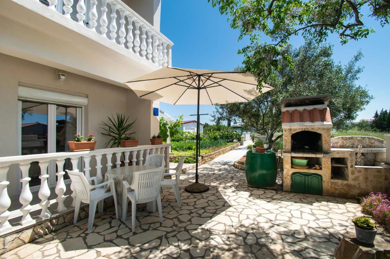 Apartment Ivan Vrsi Exterior photo